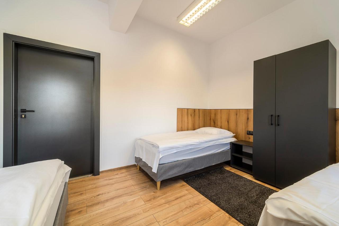 Głogów Gems Hostel מראה חיצוני תמונה