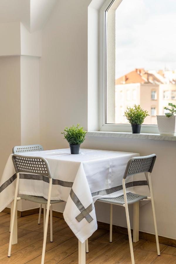 Głogów Gems Hostel מראה חיצוני תמונה