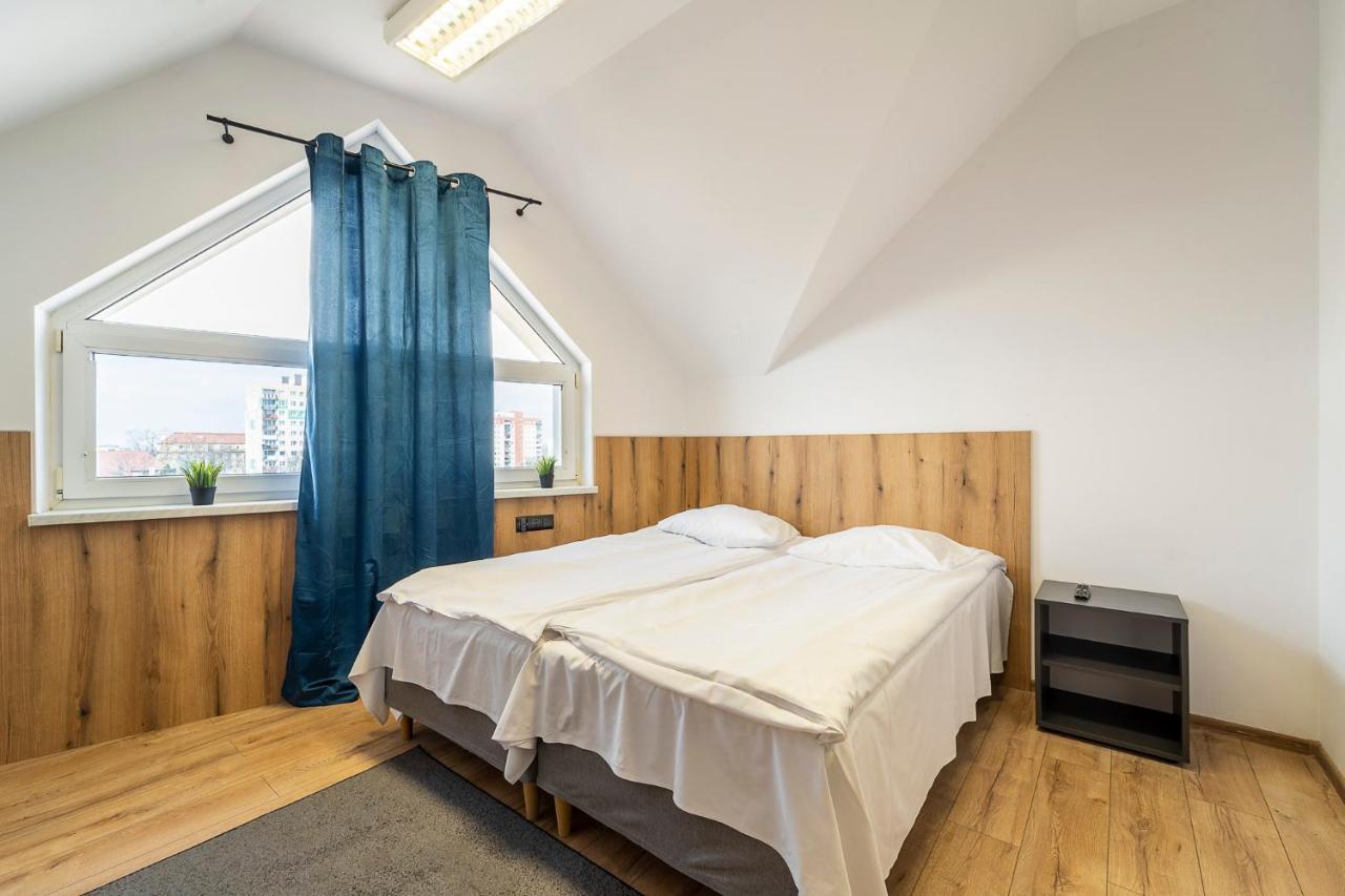 Głogów Gems Hostel מראה חיצוני תמונה